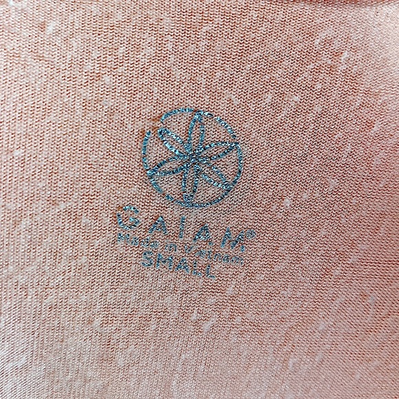 GAIAM BALLET BARBIE PINK LONG SLEEVE T SHIRT  TUNIC WITH SCOOP NECK Sz S… - Picture 8 of 12